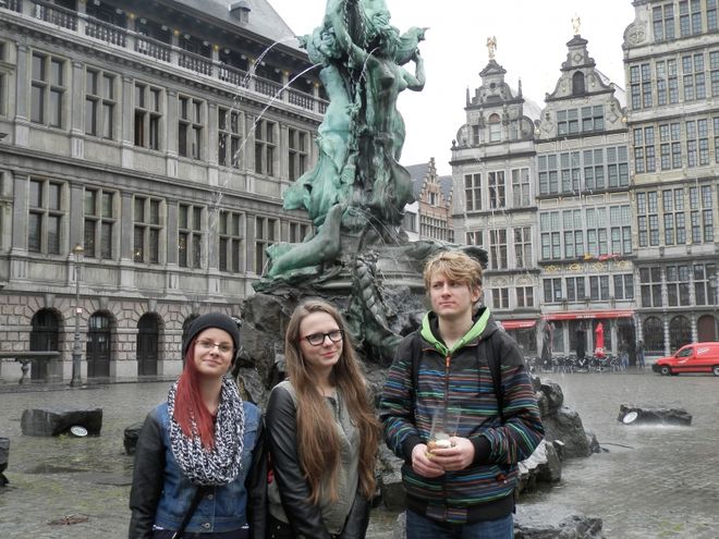 ZS6: uczniowie z wizytą w Brukseli, Źródło: ZS6