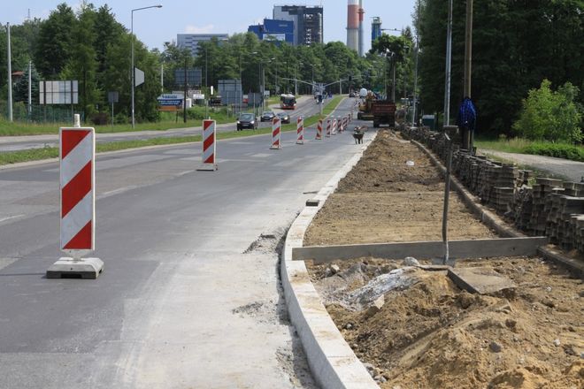 W mieście trwają remonty chodników, UM w Jastrzębiu-Zdroju
