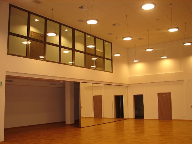 Jeszcze w tym miesiącu otwarte zostanie nowoczesne centrum kultury, UG w Pawłowicach