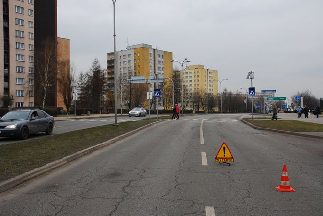 47-latka potrącona na przejściu dla pieszych, KMP w Jastrzębiu-Zdroju