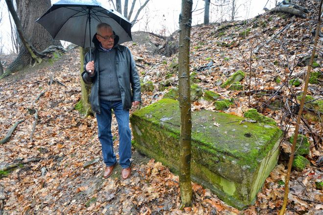 Jastrzębianin znalazł niezwykłe skarby w Parku Zdrojowym, Maciej Gucik - UM w Jastrzębiu-Zdroju