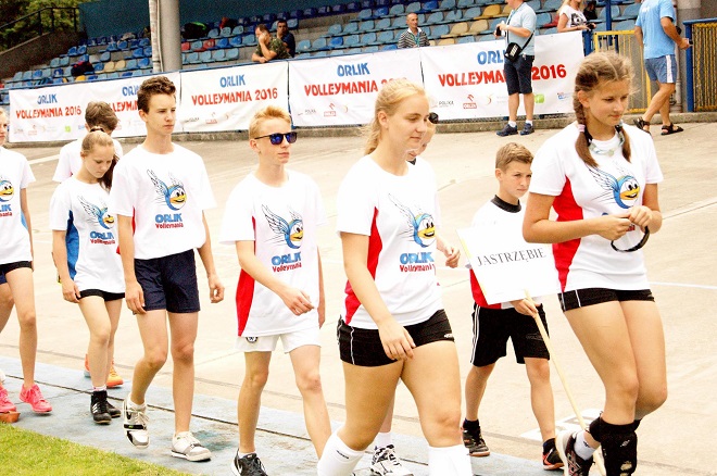 Młodzi siatkarze z jastrzębskich szkół wzięli udział w Mistrzostwach Polski Orlik Volleymania 2016, ZSMS Jastrzębie-Zdrój